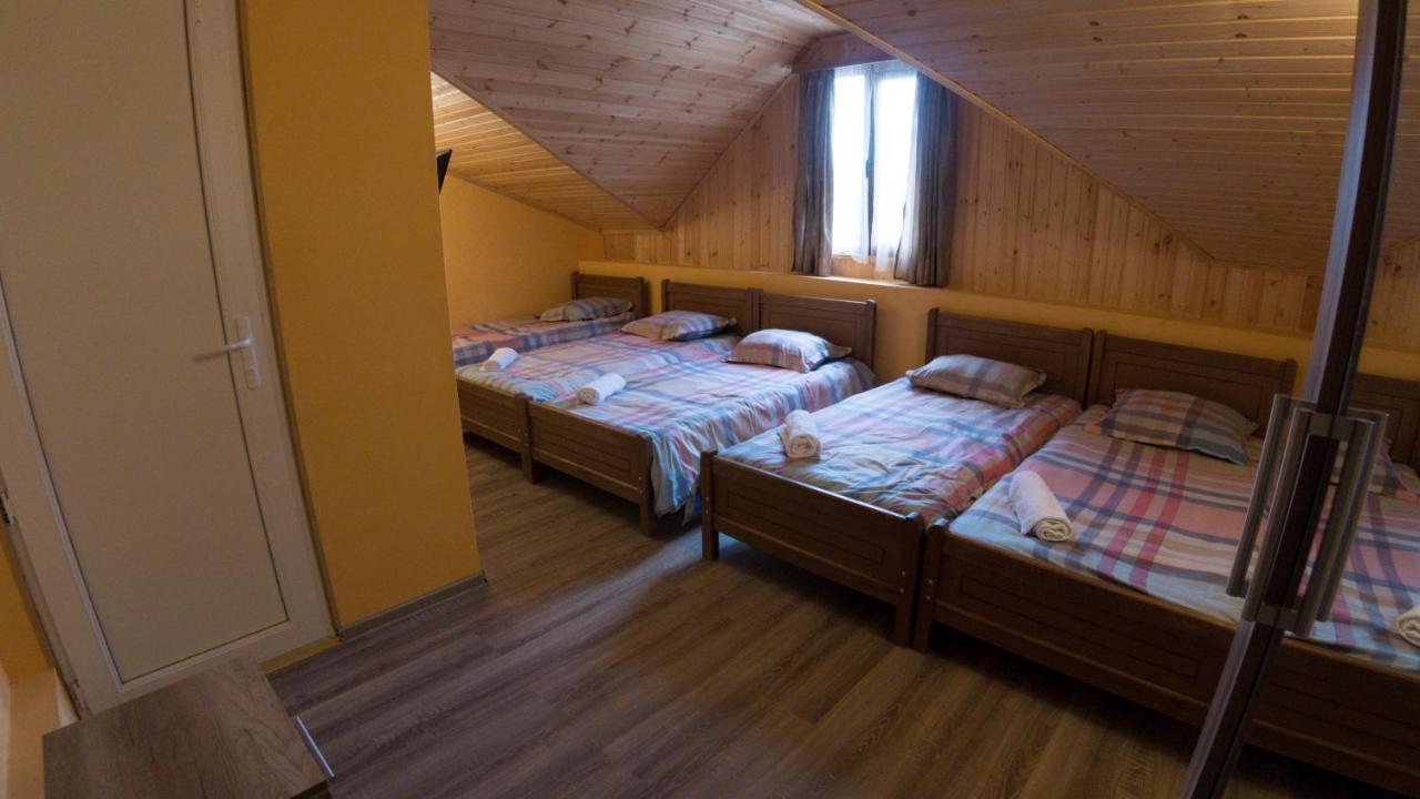 Hotel Eco House In 바쿠리아니 외부 사진
